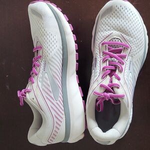 Brooks Women's Running Shoes - Ghost 12, Size 8